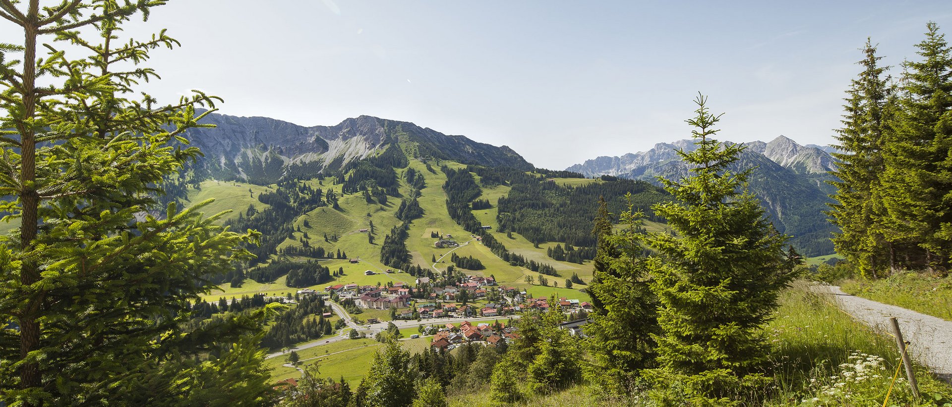 Wandern rund um das Panoramahotel Oberjoch Wandern rund um das Panoramahotel Oberjoch