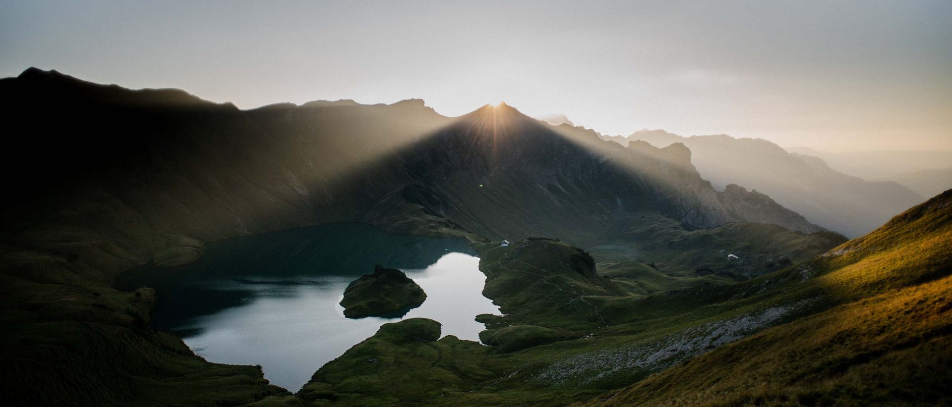 Zimmer & Suiten im 4*S Panoramahotel Oberjoch! Sonnenaufgangstour mit Hans