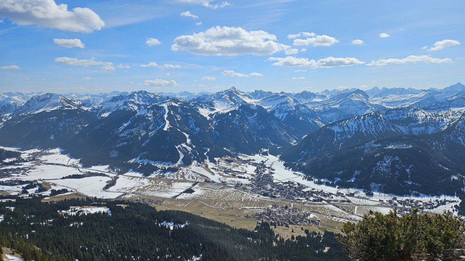 Wandern rund um das Panoramahotel Oberjoch Wandern rund um das Panoramahotel Oberjoch