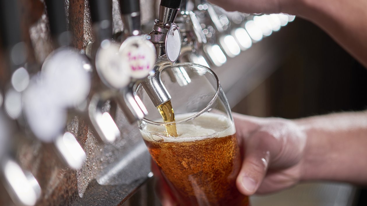 Regionale Lieferanten und Erzeuger Regionale Lieferanten und Erzeuger