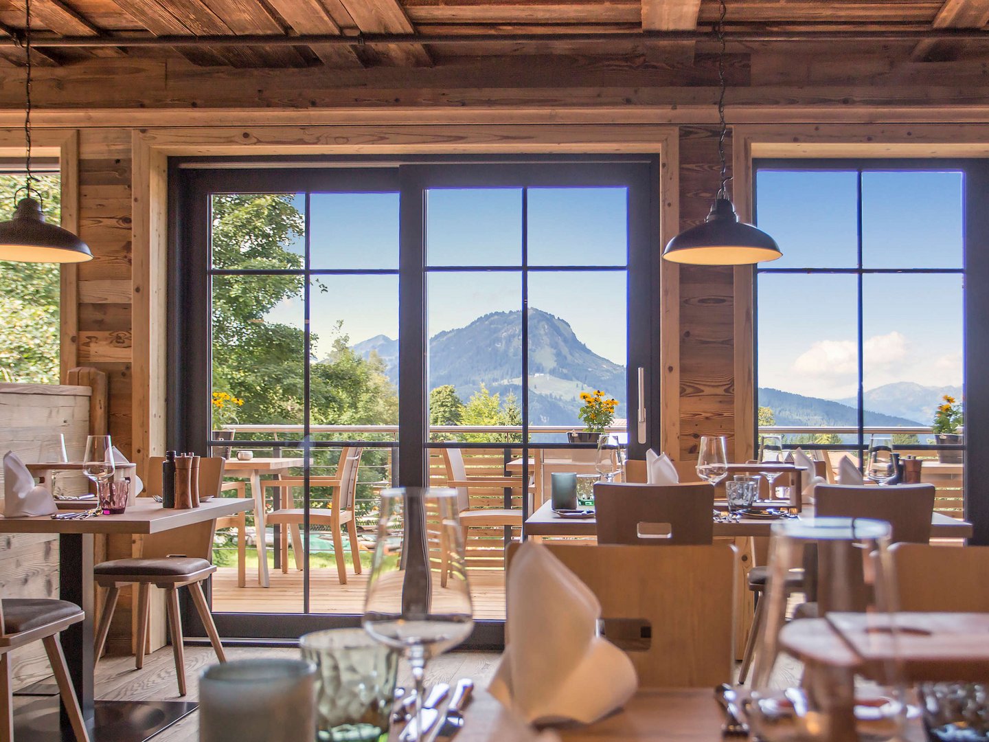 Panoramahotel Oberjoch: Alle Öffnungszeiten auf einen Blick Panoramahotel Oberjoch: Alle Öffnungszeiten auf einen Blick